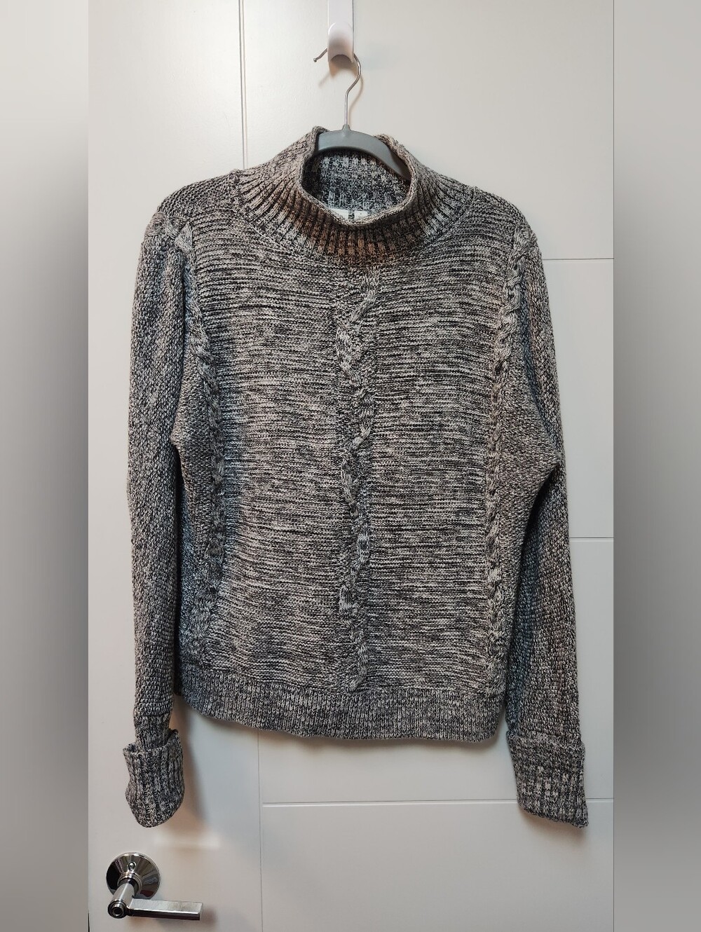 Gap - Womens Black And White Cable Mockneck Sweater - Medium